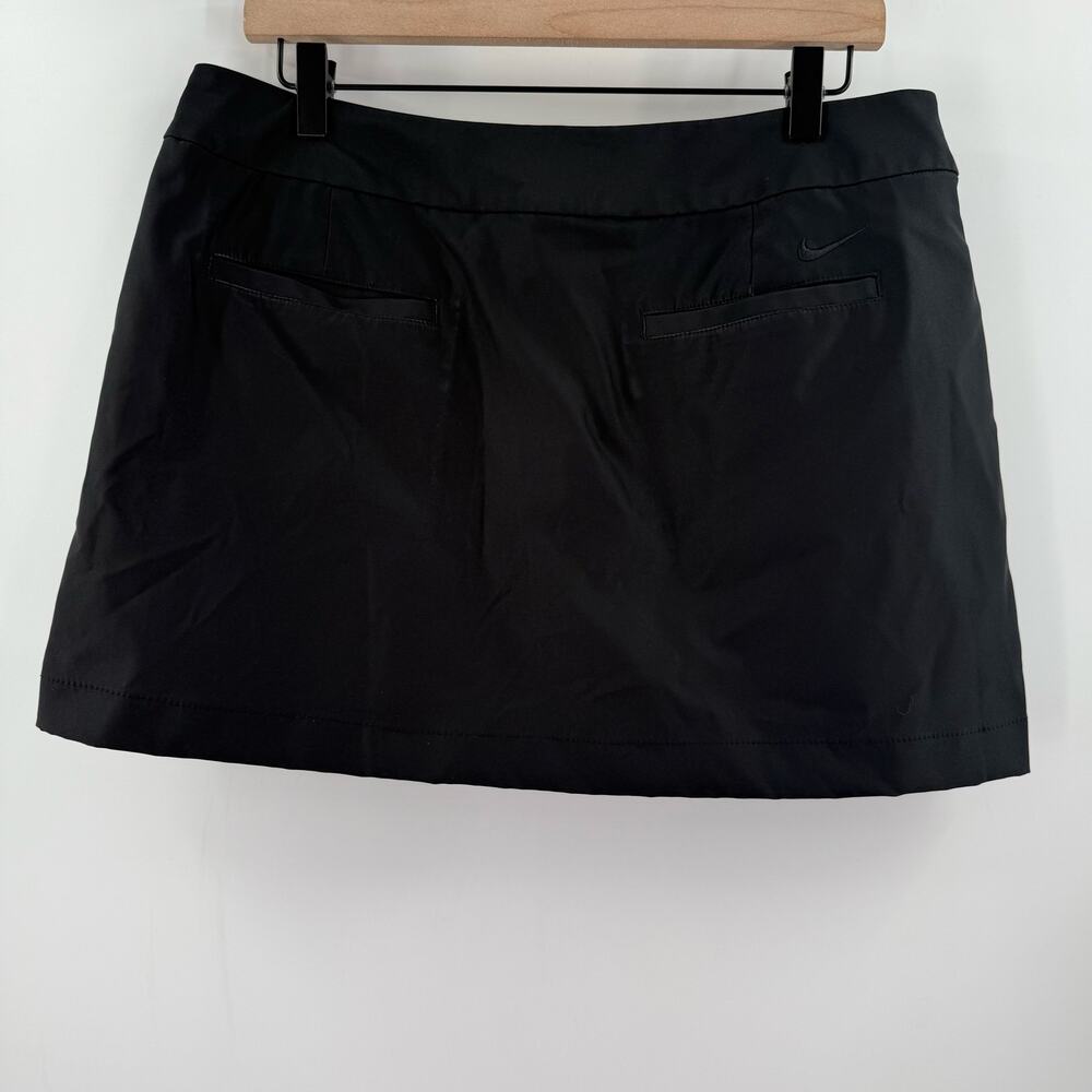 Nike Golf Skort Size 10 Black Dri-Fit Women’s Skirt with Shorts Lining Athletic - Picture 2 of 15